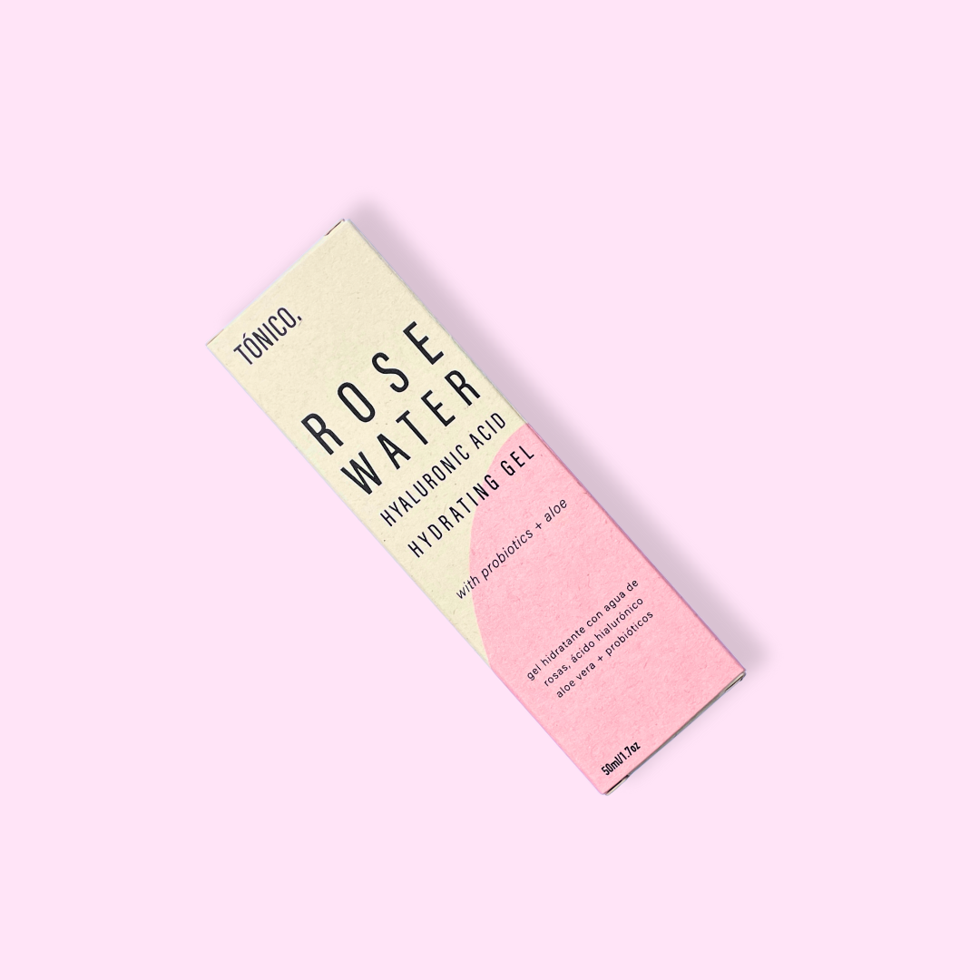 Gel facial de ácido hialurónico y agua de rosas fondo plano Simple As.