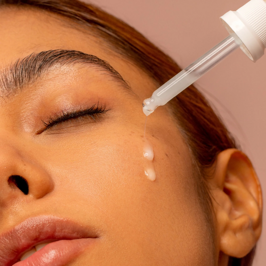 Sérum Facial Niacinamida + Ácido Hialurónico