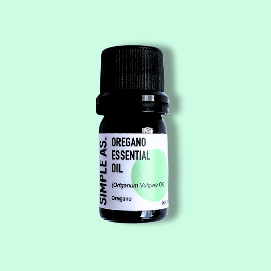 Aceite esencial de orégano con fondo plano. 