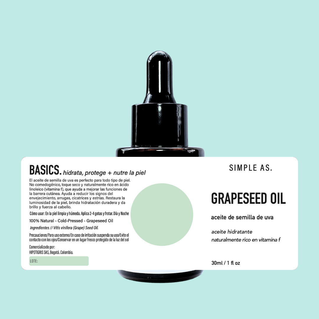 La foto muestra la etiqueta completa del producto aceite de semilla de uva