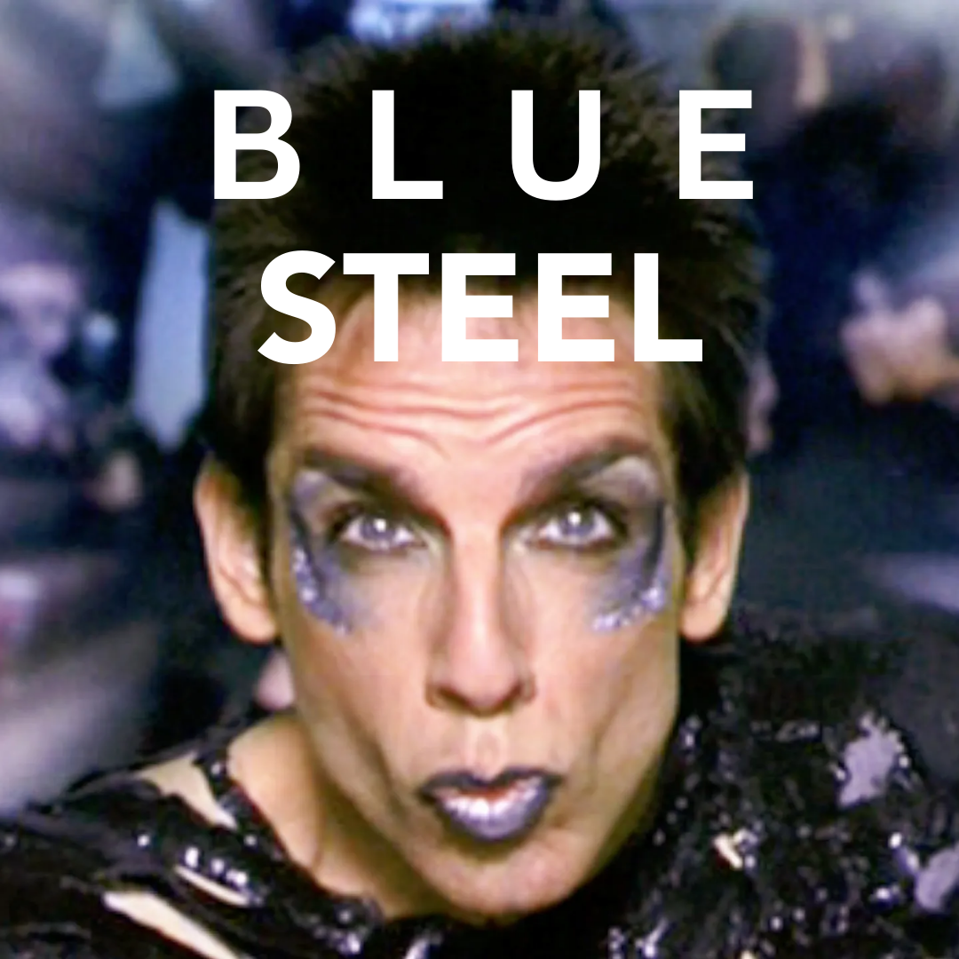 un chico haciendo el look blue steel 