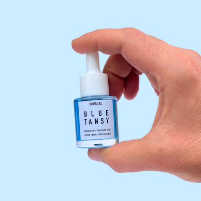 Serum Equilibrante - Blue Tansy 20ml en mano